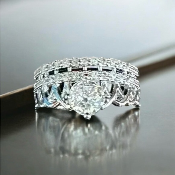 FREE 🆕 Piatella crown ring, 1/2 carat cut, accents, 14k white gold plated - Picture 1 of 16